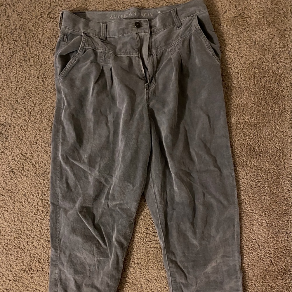 American eagle mom jeans